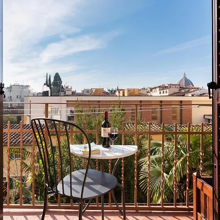 Apartman Lovely With Balcony